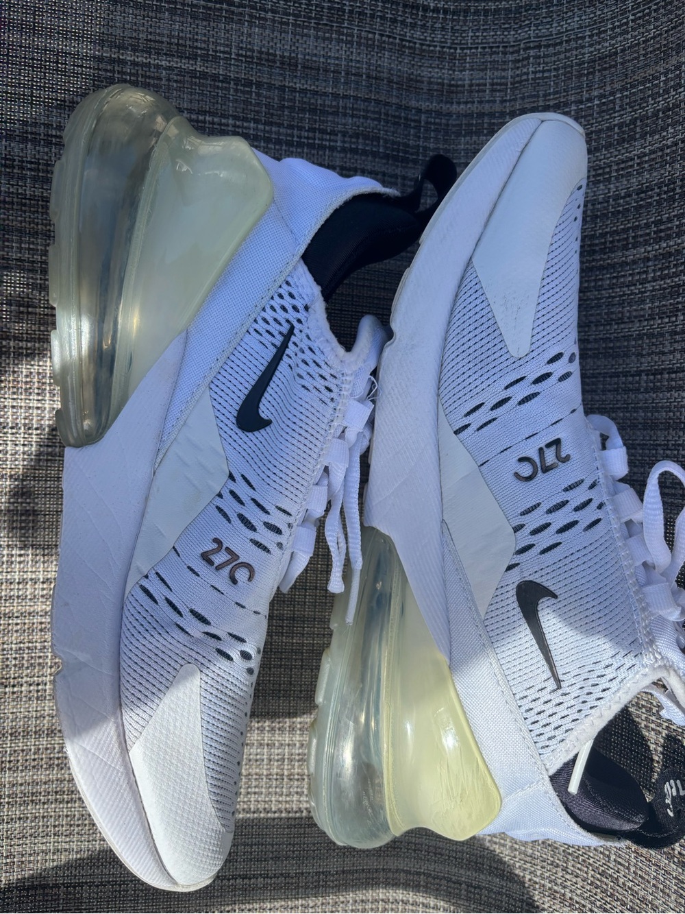 Women’s Nike Air Max 270 Women’s White/Black Sneakers -Size 9 - Picture 4 of 6
